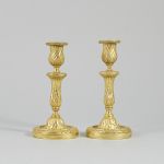 589392 Candlesticks